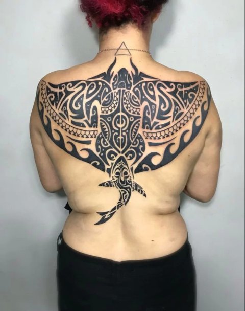 Guest - back manta: inked placement tattoo photo thumbnail